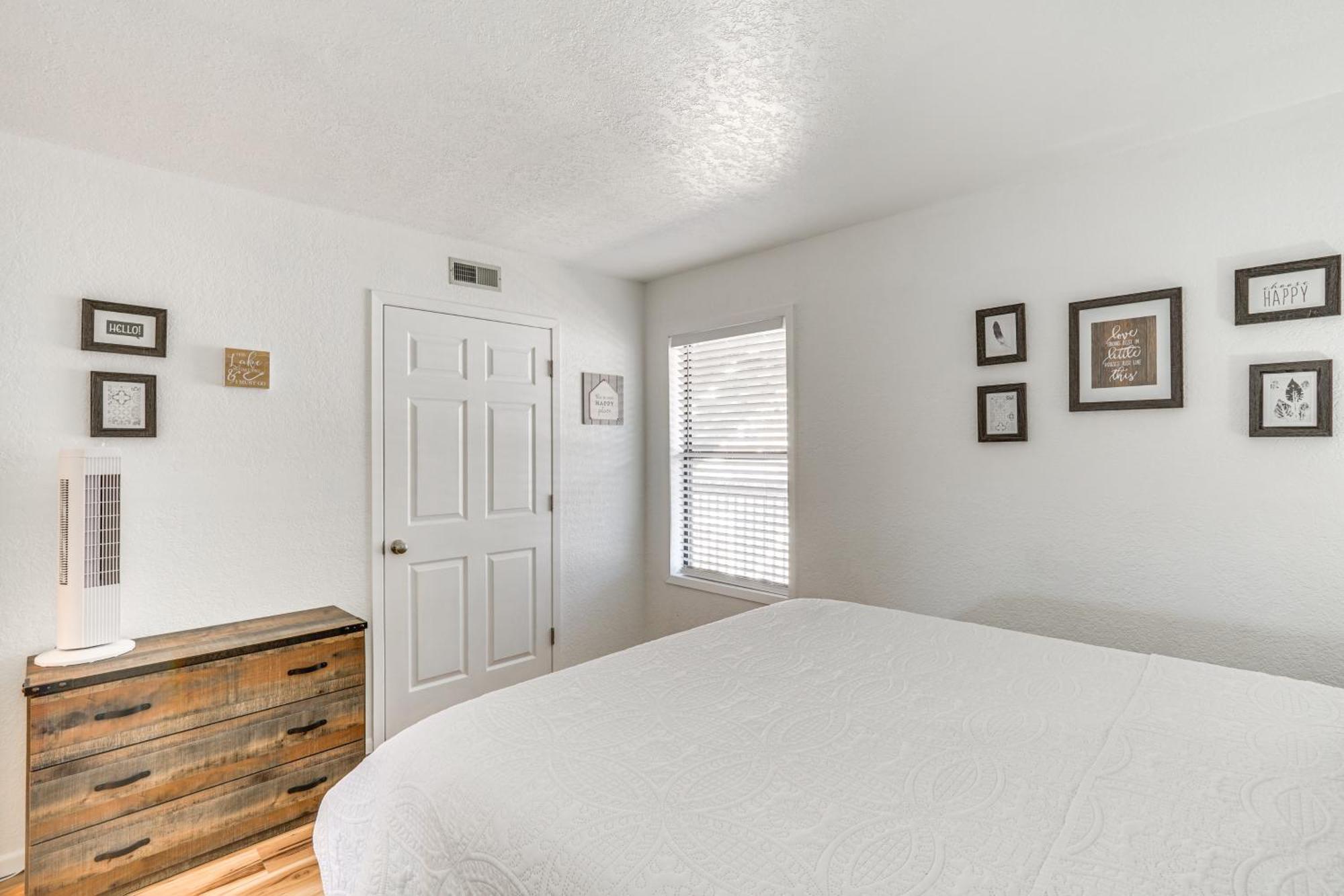 Modern Condo With Screened Balcony And Views! Osage Beach Exterior photo